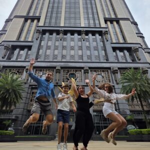 Singapore Express: See 15+ Must-See Sights in Just 4.5 Hours - Image 3
